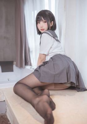 吃胸抓奶摸下面的视频_4KBD在线观看